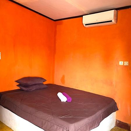 Roy Homestay Kuta Kuta  Bagian luar foto