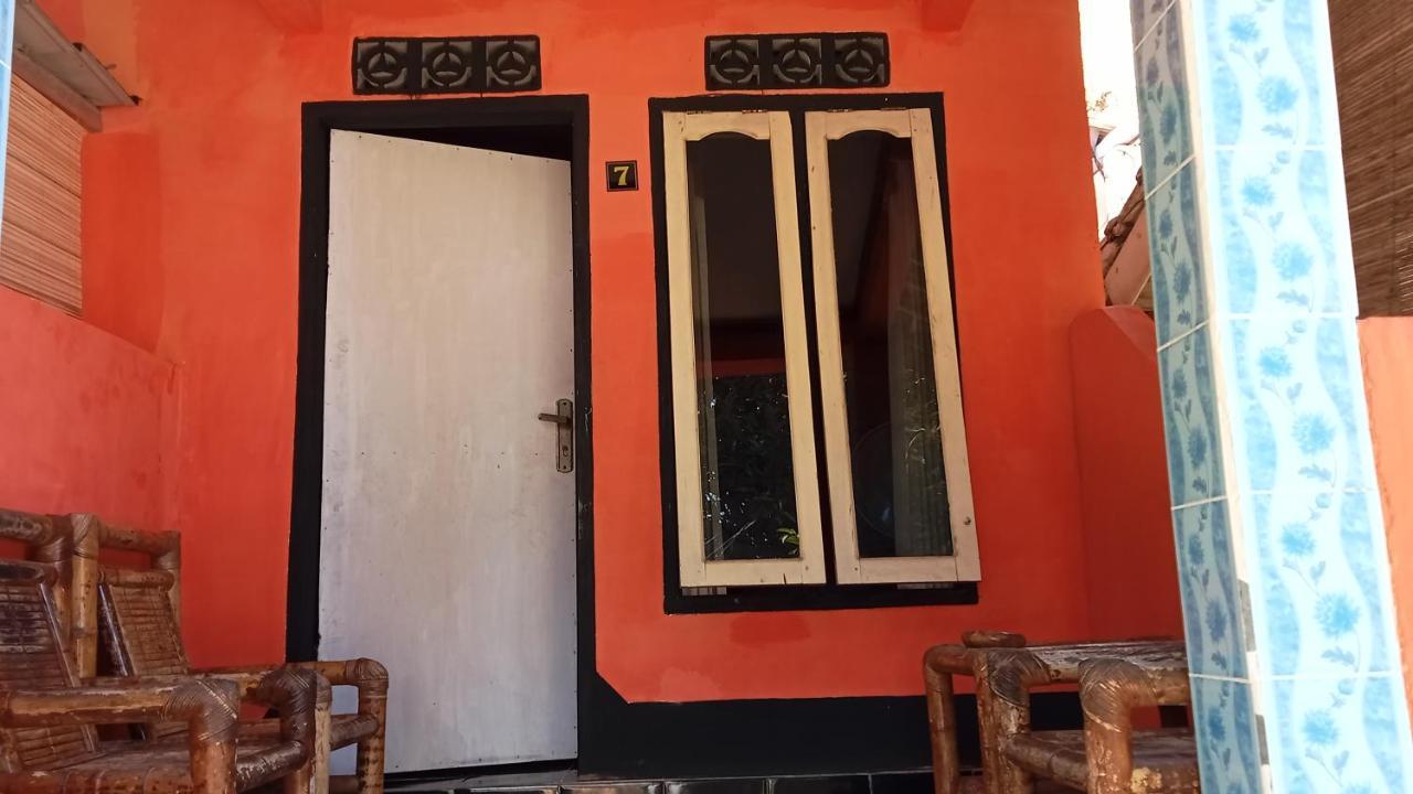 Roy Homestay Kuta Kuta  Bagian luar foto