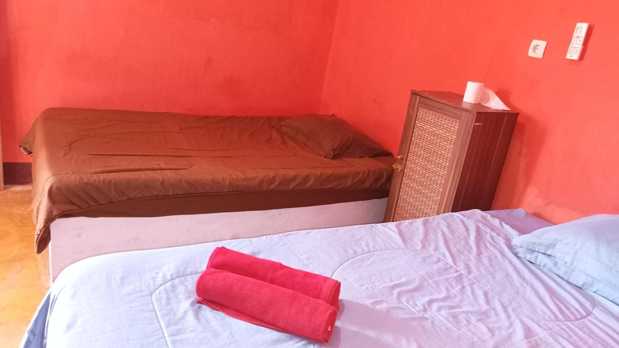 Roy Homestay Kuta Kuta  Bagian luar foto