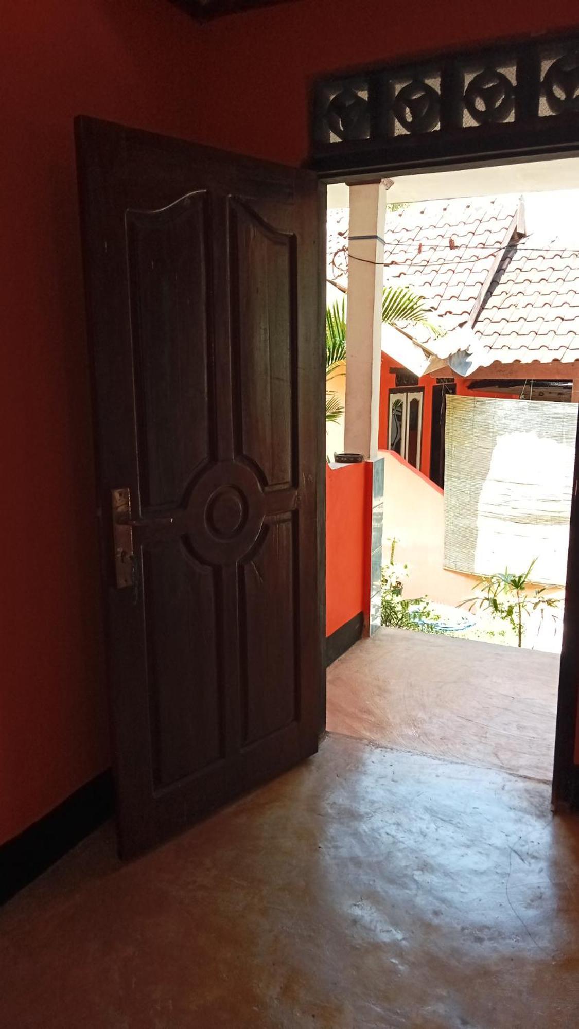 Roy Homestay Kuta Kuta  Bagian luar foto