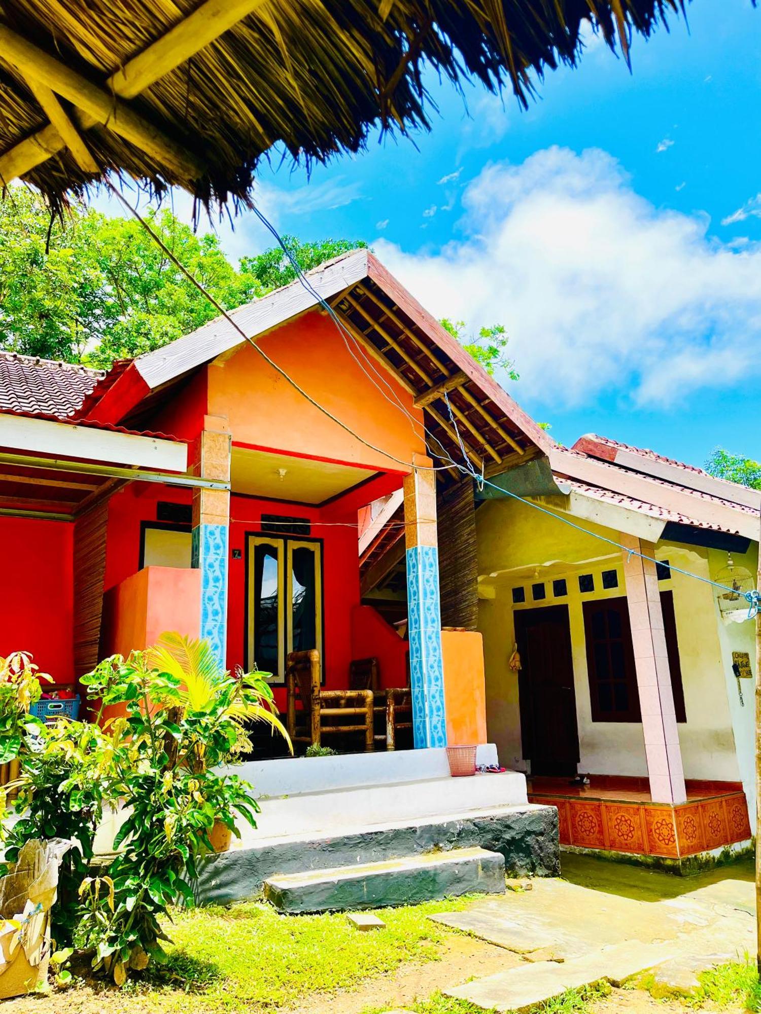 Roy Homestay Kuta Kuta  Bagian luar foto