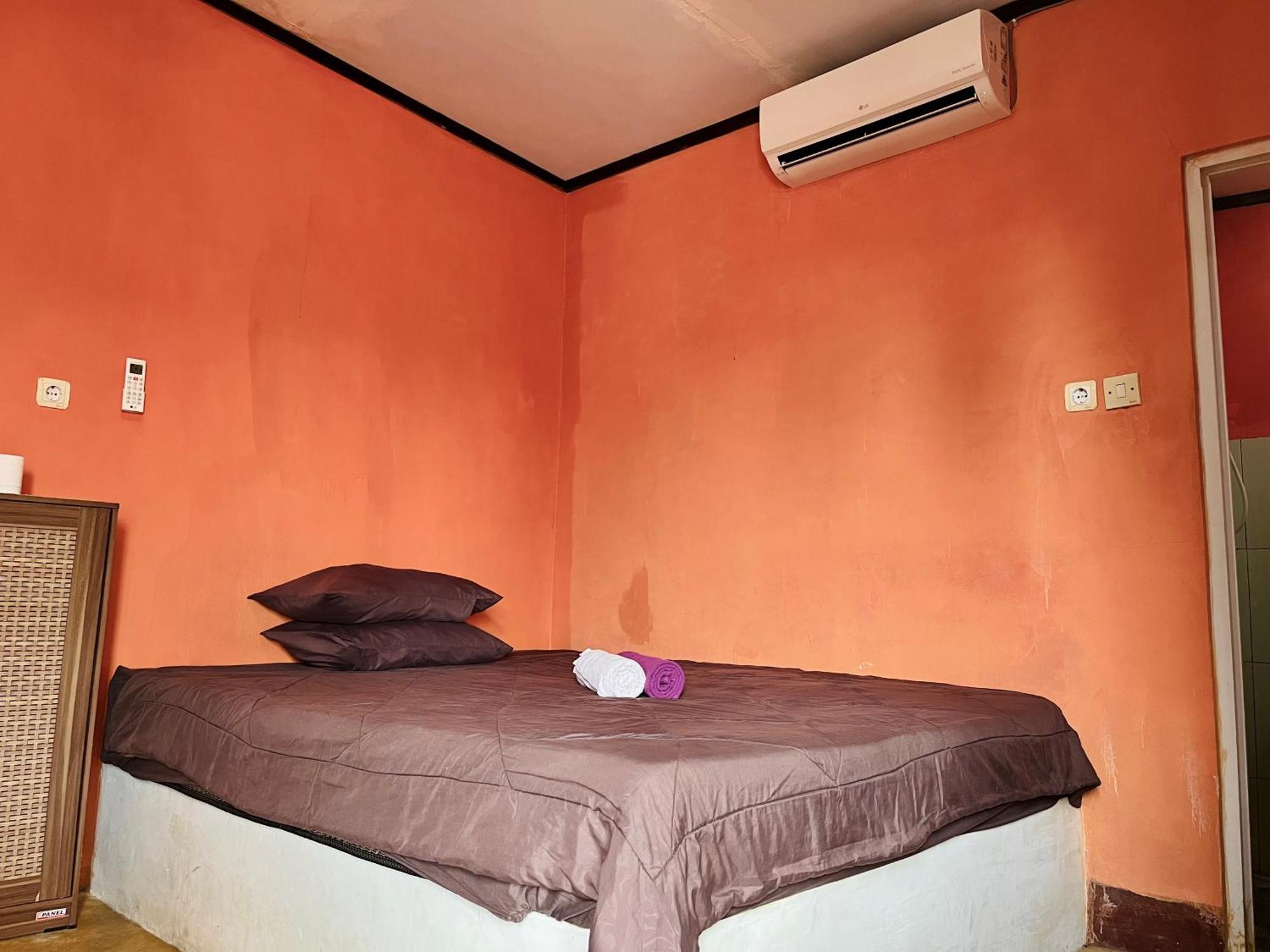Roy Homestay Kuta Kuta  Bagian luar foto