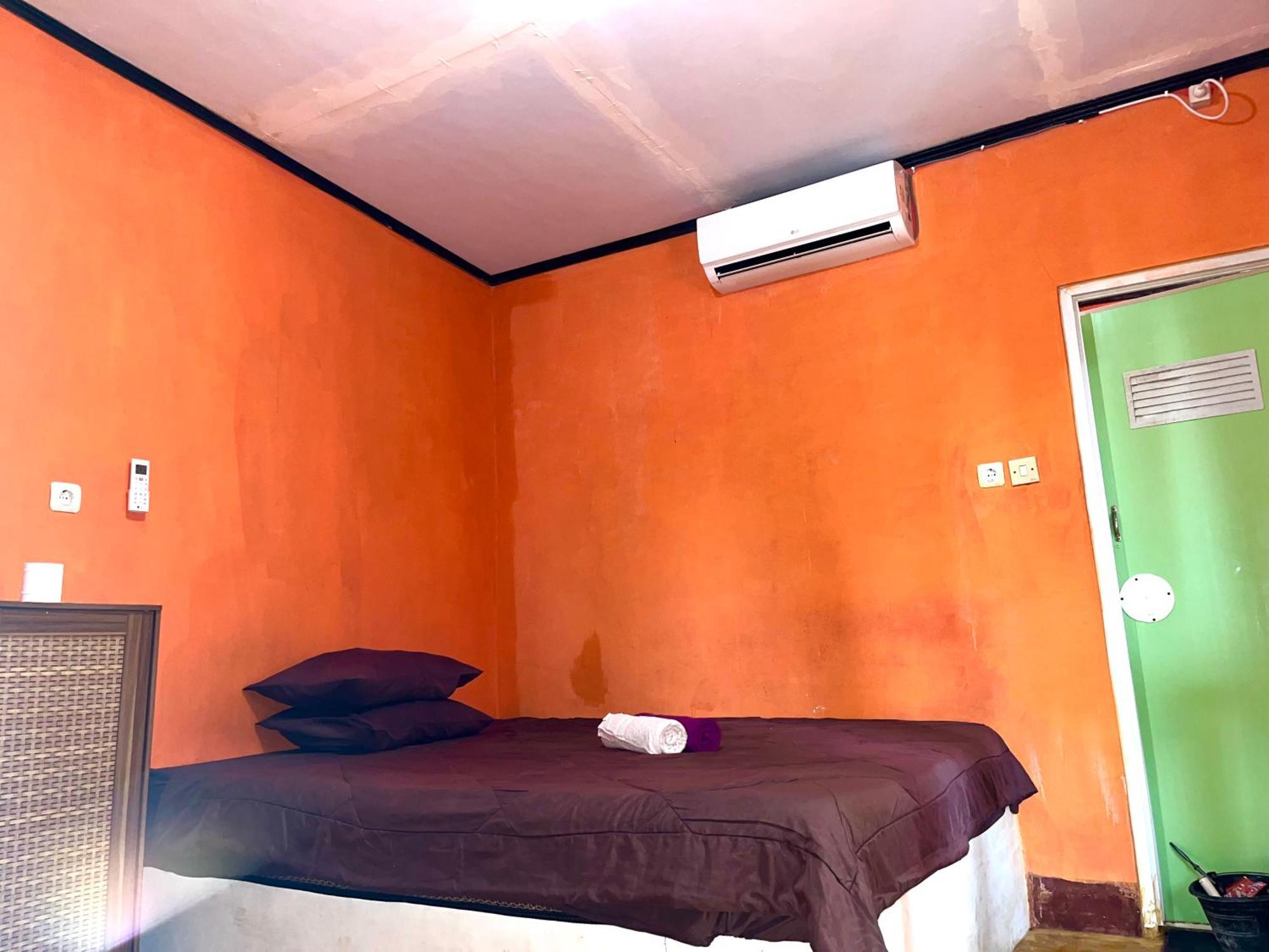 Roy Homestay Kuta Kuta  Bagian luar foto