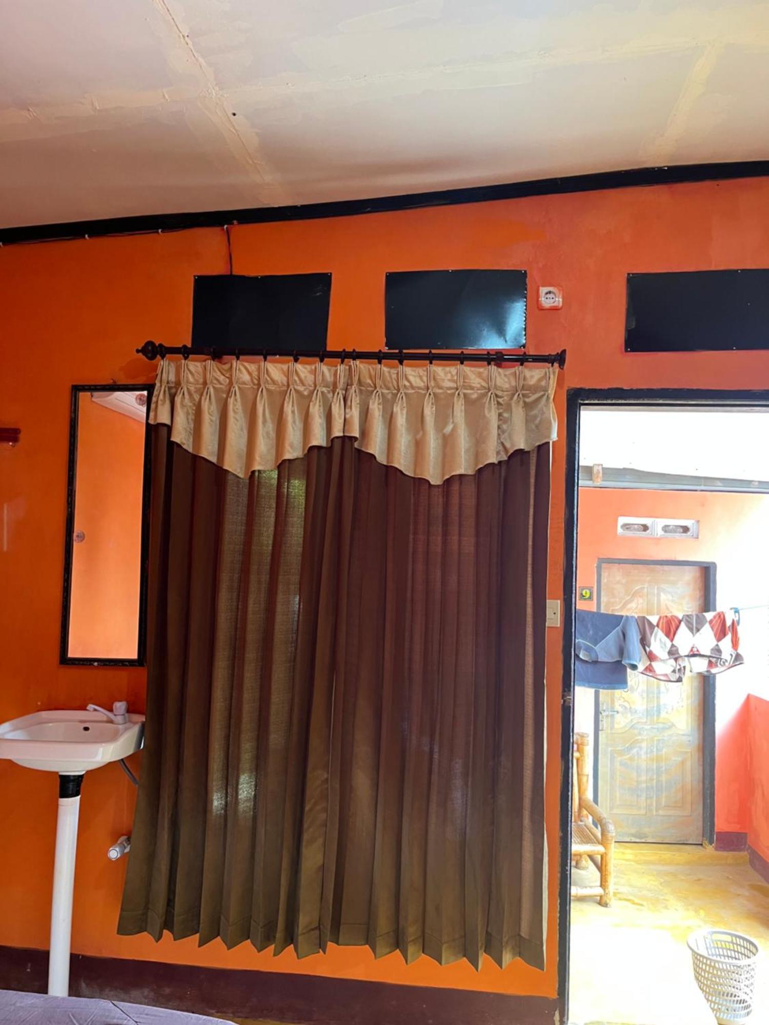 Roy Homestay Kuta Kuta  Bagian luar foto